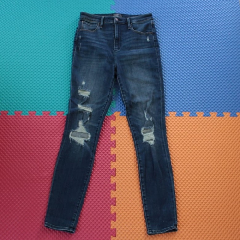 Abercrombie & Fitch high rise jeans
